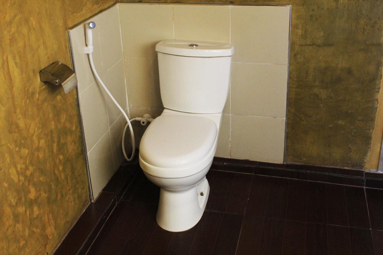 Joshua'S Cottage 锡吉里亚 外观 照片